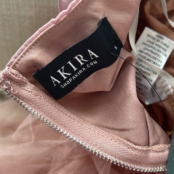 AKIRA Tulle Maxi Halter Dress - Brand New in Medium - Picture 9 of 10